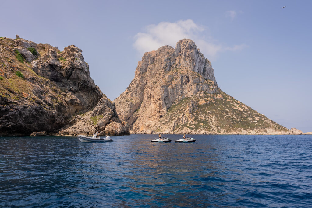 ESVEDRA ISLAND